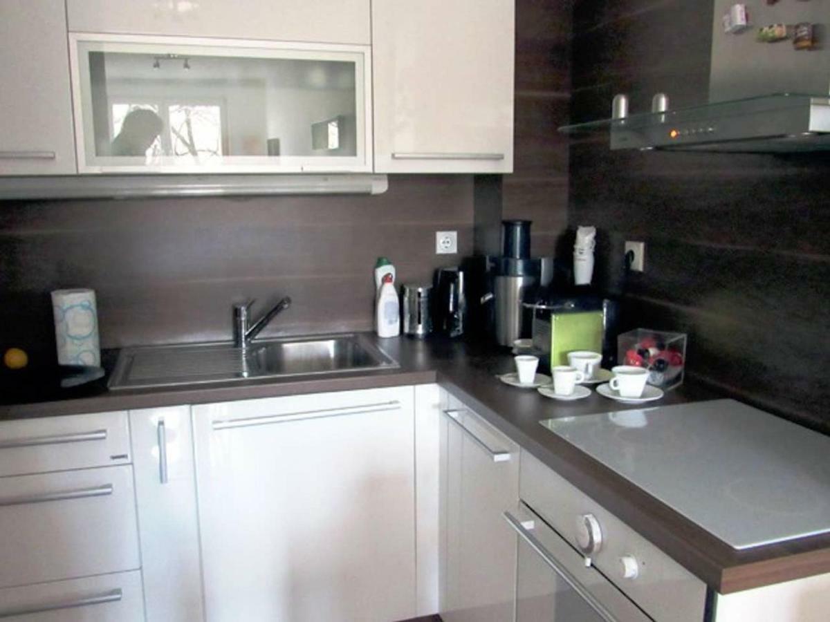 65 Square Meters Designer Apartment In Heart Of City - River View ! Park For Free Ni Exterior foto