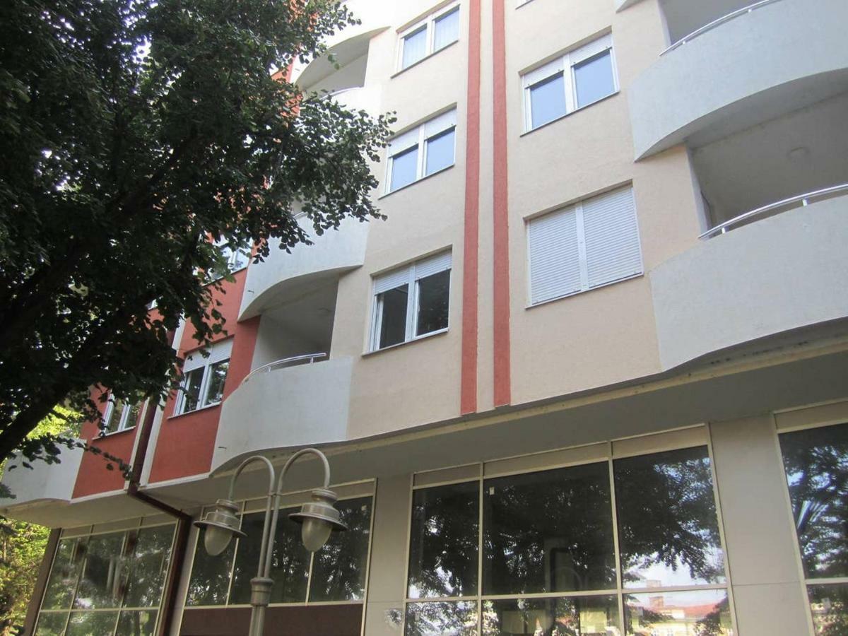 65 Square Meters Designer Apartment In Heart Of City - River View ! Park For Free Ni Exterior foto