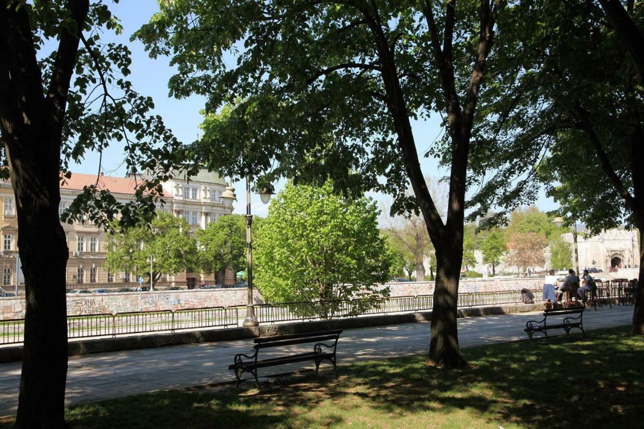 65 Square Meters Designer Apartment In Heart Of City - River View ! Park For Free Ni Exterior foto